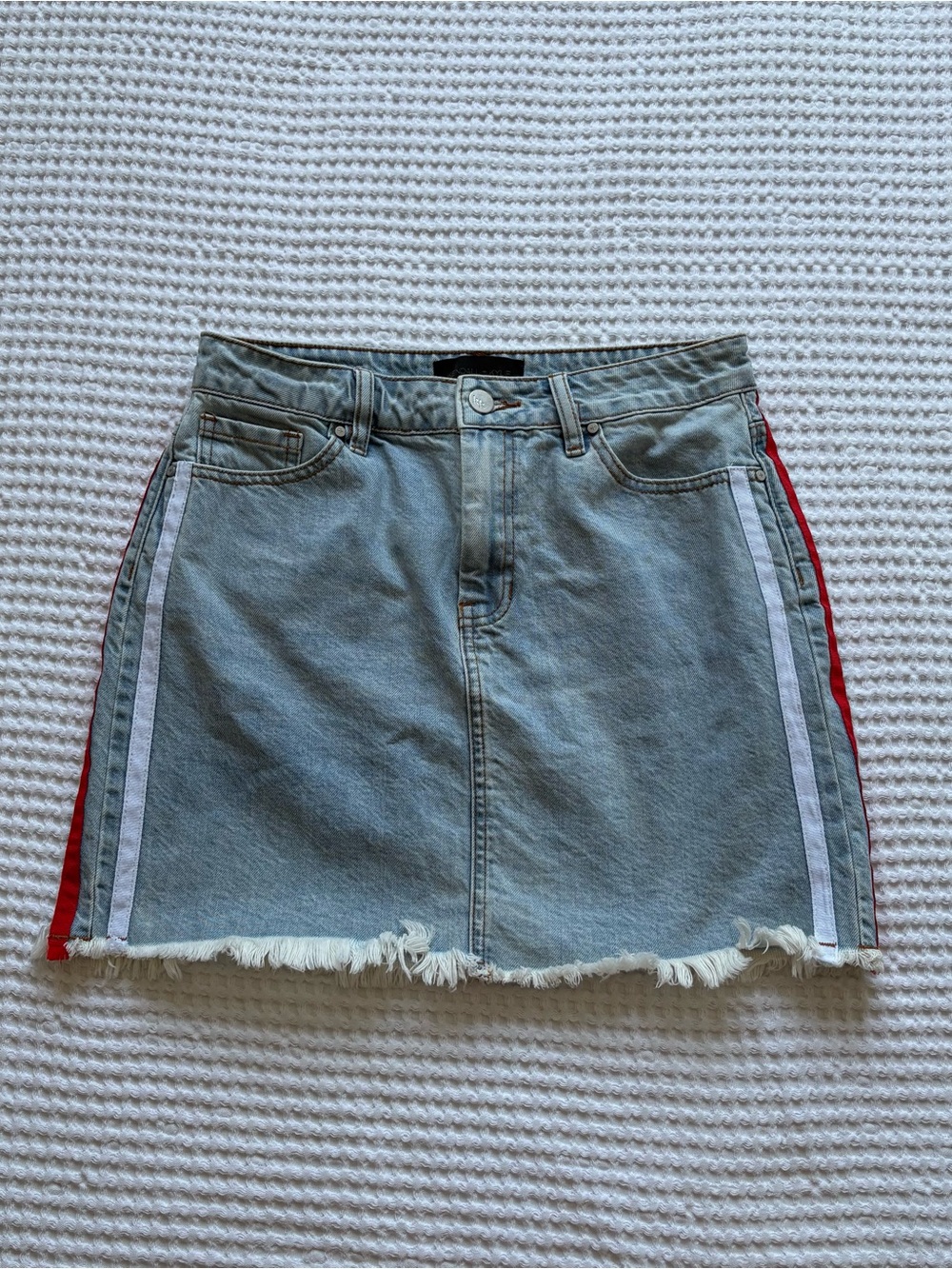 Kendall + Kylie Light Wash Denim Mini Skirt Red White Racer Stripe Raw Hem - 27